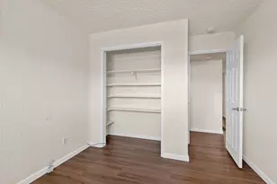 6439 Rolling Way, Carmichael, CA 95608 - Photo 17