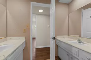 6439 Rolling Way, Carmichael, CA 95608 - Photo 15