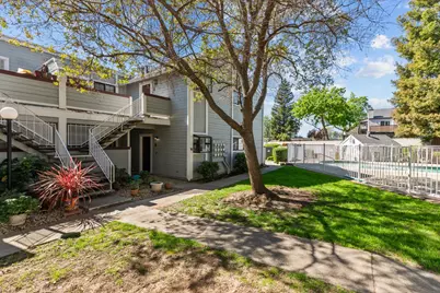 7401 Auburn Oaks Court #W, Citrus Heights, CA 95610 - Photo 23