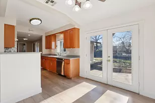 3601 Sareco Ct, Carmichael, CA 95608 - Photo 9