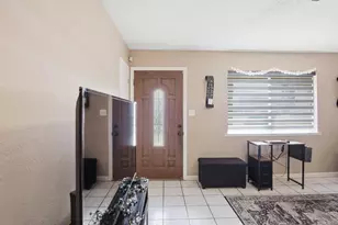 325 Ironwood Dr, Turlock, CA 95380 - Photo 7