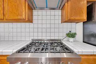 909 Neal St, Los Banos, CA 93635 - Photo 13