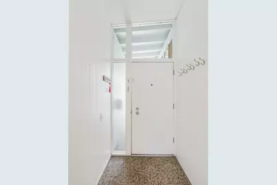 5229 Overbrook Way, Sacramento, CA 95841 - Photo 3