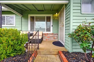 2036 Waterford Rd, Sacramento, CA 95815 - Photo 5