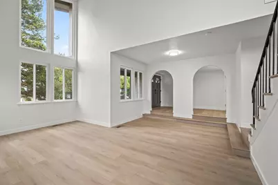 7818 Tamara Dr, Fair Oaks, CA 95628 - Photo 9