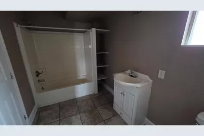 14 S Union Street, Stockton, CA 95205 - Photo 15