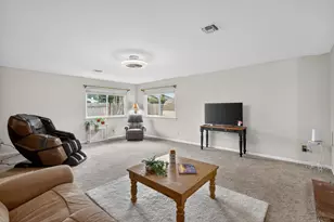 9509 Sara St, Elk Grove, CA 95624 - Photo 25