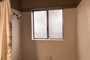 320 Avila Ct, Stockton, CA 95210 - Photo 11