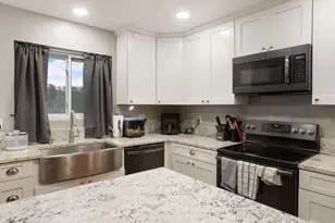 5090 Cox Dr, Valley Springs, CA 95252 - Photo 7