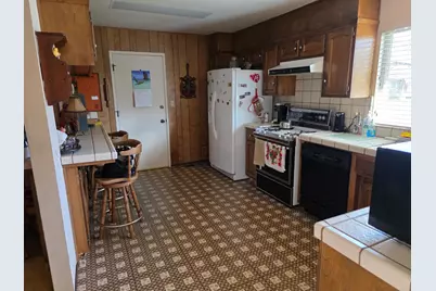 239 E Pearl Avenue #A, Stockton, CA 95207 - Photo 3