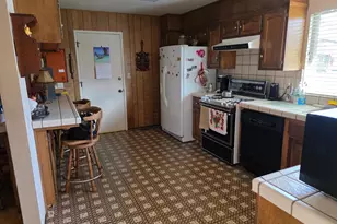 239 E Pearl Ave, Stockton, CA 95207 - Photo 3