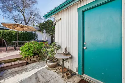 3170 Carly Way, Sacramento, CA 95816 - Photo 29