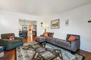 3170 Carly Way, Sacramento, CA 95816 - Photo 5