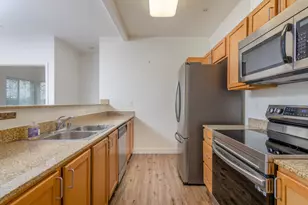 4200 E Commerce Way, Sacramento, CA 95834 - Photo 5