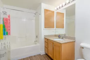 4200 E Commerce Way, Sacramento, CA 95834 - Photo 9