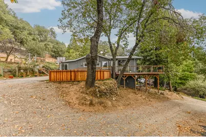 18371 S Sugar Pine Drive, Pine Grove, CA 95665 - Photo 17