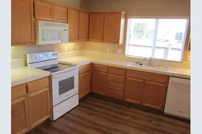 3336 Sleepy Hollow Lane, Modesto, CA 95355 - Photo 7