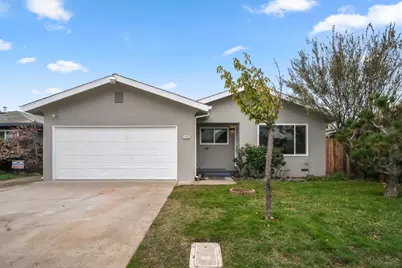 1718 Robert Street, Lodi, CA 95242 - Photo 1