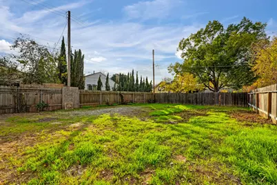 5040 34th Street, Sacramento, CA 95820 - Photo 25