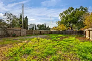 5040 34th St, Sacramento, CA 95820 - Photo 25