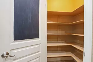 10305 Bridgeview Ln, Stockton, CA 95219 - Photo 21