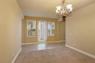 10305 Bridgeview Ln, Stockton, CA 95219 - Photo 7