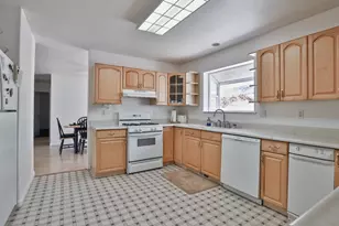 9719 Gary Dr, Browns Valley, CA 95918 - Photo 7