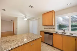 7528 Sunwest Ln, Sacramento, CA 95828 - Photo 13