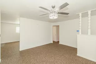 1093 Raymond Rd, Hanford, CA 93230 - Photo 5