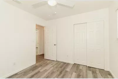 1093 Raymond Road, Hanford, CA 93230 - Photo 17