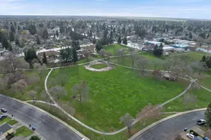 9208 Primera Ct, Elk Grove, CA 95758 - Photo 31