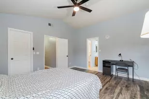 9208 Primera Ct, Elk Grove, CA 95758 - Photo 19