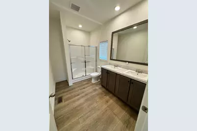 E Serenity Drive, Sacramento, CA 95823 - Photo 9