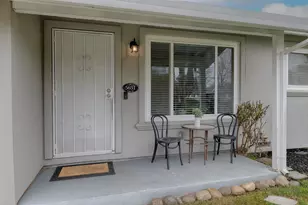 5631 Engle Rd, Carmichael, CA 95608 - Photo 3