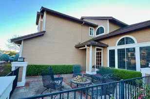 2213 Thurton Dr, Roseville, CA 95747 - Photo 3