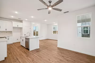 6435 Jacinto Avenue, Sacramento, CA 95823 - Photo 9