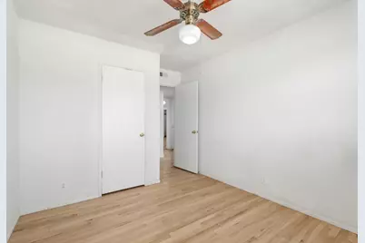 7284 Cromwell Way, Sacramento, CA 95822 - Photo 33