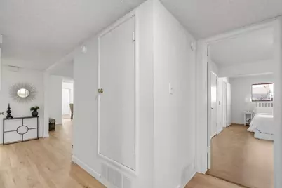 7284 Cromwell Way, Sacramento, CA 95822 - Photo 31