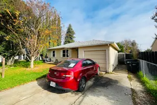 5713 Vista Ave, Sacramento, CA 95824 - Photo 3