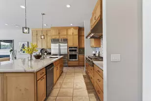 812 Fallen Log Ct, Rocklin, CA 95765 - Photo 17