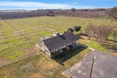10710 N Shelton Road, Linden, CA 95236 - Photo 1
