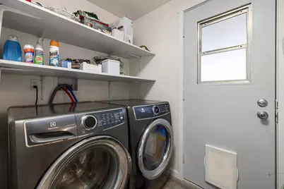 N Hwy 99 #27, Stockton, CA 95212 - Photo 19