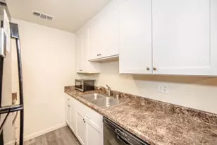 6400 66th Ave, Sacramento, CA 95823 - Photo 11