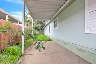 Cottonwood Ln, Sacramento, CA 95828 - Photo 5