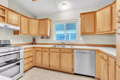 Cottonwood Lane #26, Sacramento, CA 95828 - Photo 19