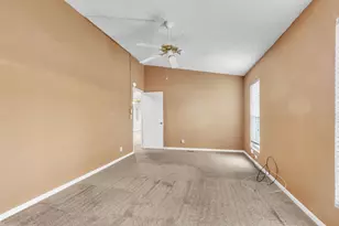 Cottonwood Ln, Sacramento, CA 95828 - Photo 31