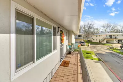 6446 Donegal Drive #4, Citrus Heights, CA 95621 - Photo 5