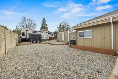 6035 Sirl Way, Orangevale, CA 95662 - Photo 17