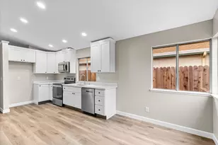 435 W Clover Rd, Tracy, CA 95376 - Photo 7