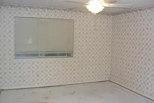 4900 Dover Ln, Sacramento, CA 95842 - Photo 15